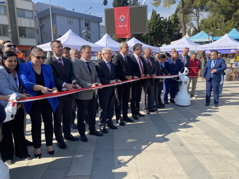 Robotlar Zeybek Oynadı! - 3. resim