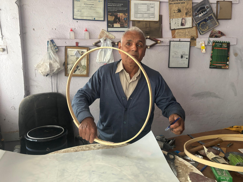 Balıkesir’de Üretti, İbo Show’a Davul Gönderdi! 