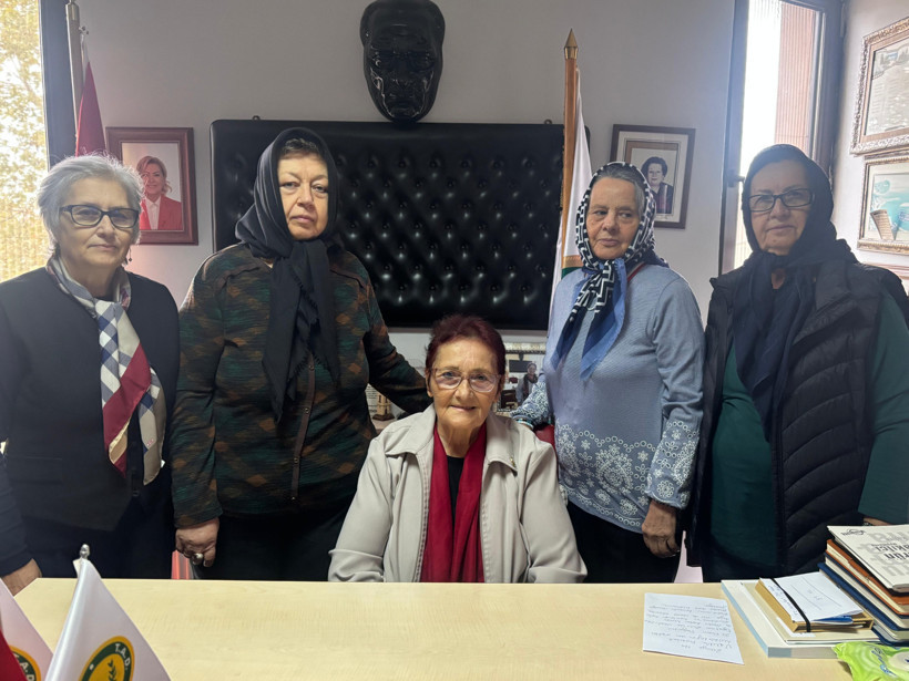 Balıkesir’de Bir Kadın 33 Yıldır Yardım Ediyor - 1. resim