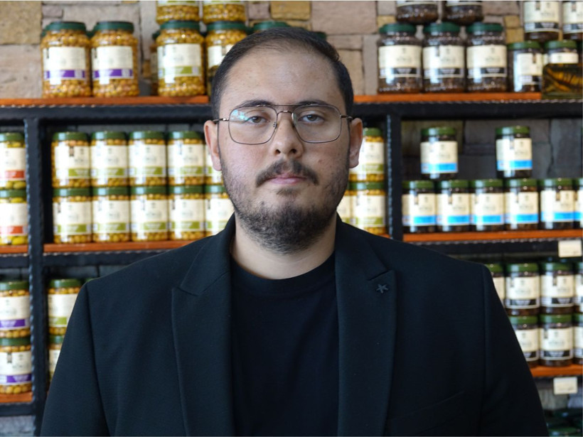 Kırma Zeytin Nasıl Yapılır? Edremit'te Taşla Takozla Kırılan Zeytin - 3. resim