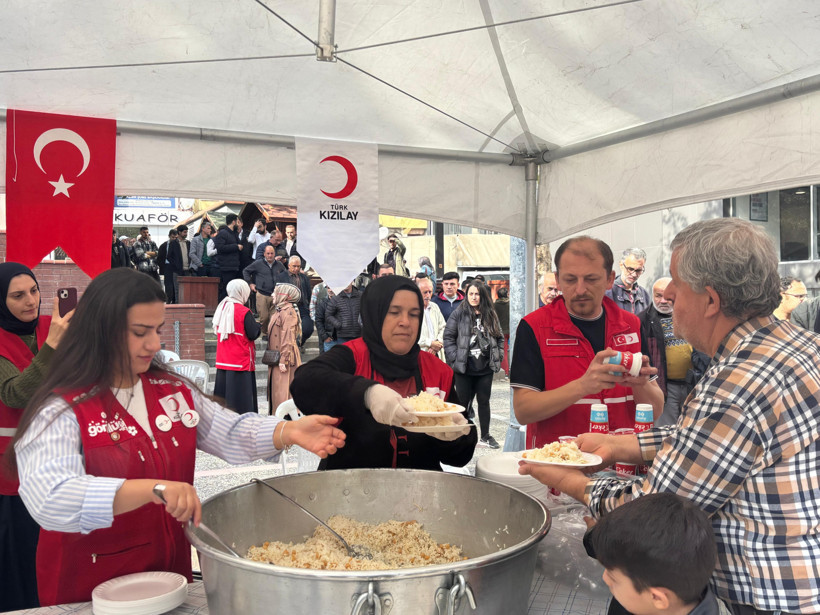 Kızılay Balıkesir’den Anlamlı Etkinlik: Şehitler İçin Pilav Hayrı - 2. resim