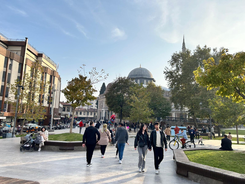 Balıkesir’de Güneşli Hafta Sonu Keyfi: Şehirde Bahar Havası Esti - 2. resim