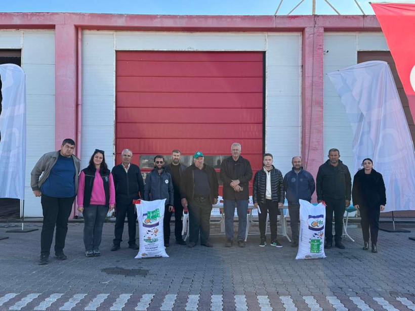 Büyükşehir’in tohum desteği üreticinin yüzünü güldürüyor - 3. resim