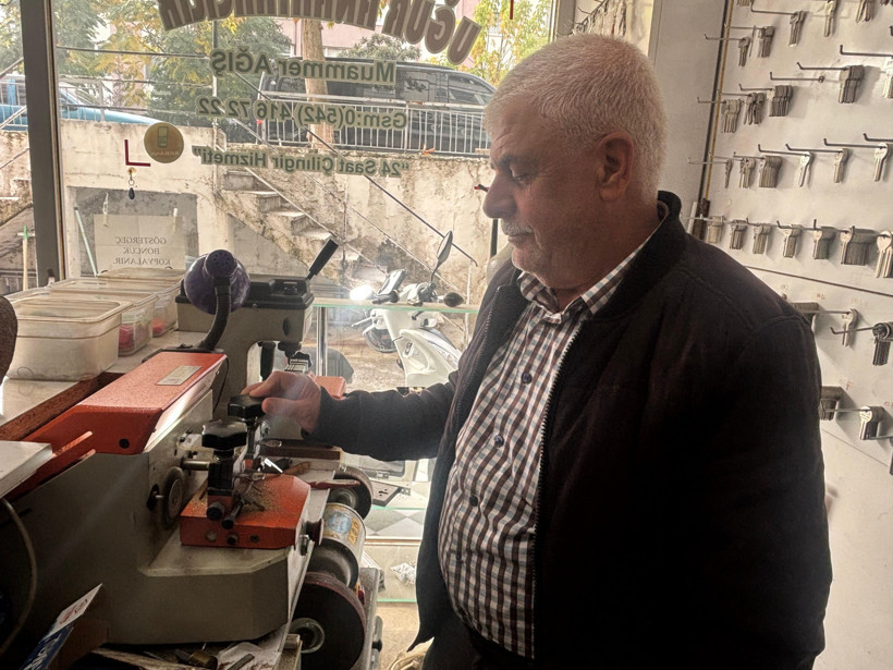 30 Yıllık Çilingir: Anahtar Artık Makinelerle Yapılıyor