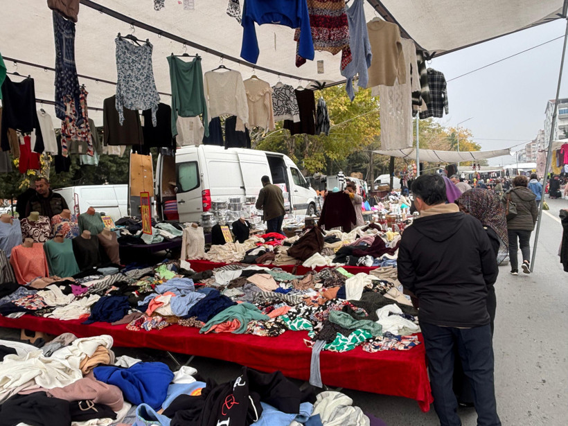 Pazarcı Esnafı Cuma Şahin Kazak Satışları Yarı Yarıya Düştü