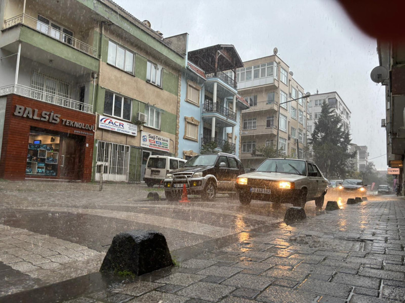 Balıkesir’de Hava Fırtınaya mı Dönüyor? Valilik ve Meteoroloji Uyardı!