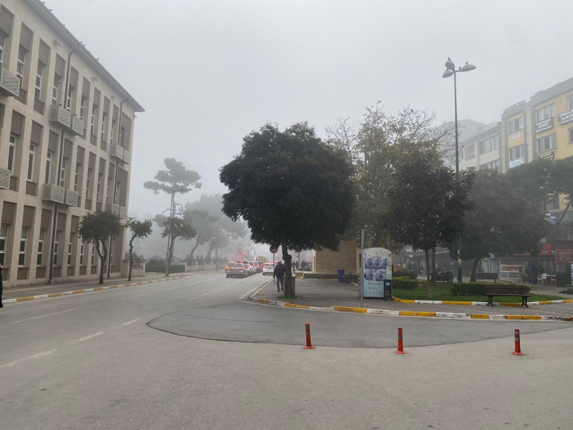 Balıkesir’de Sis Etkisini Artırdı