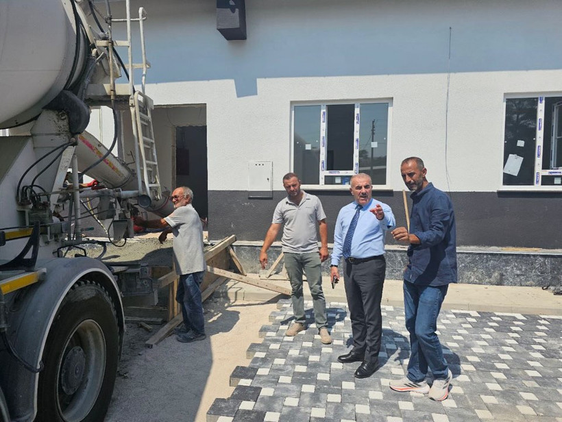  Murat Demir, Altıeylül’de Devam Eden Okul İnşaatını Yerinde İnceledi