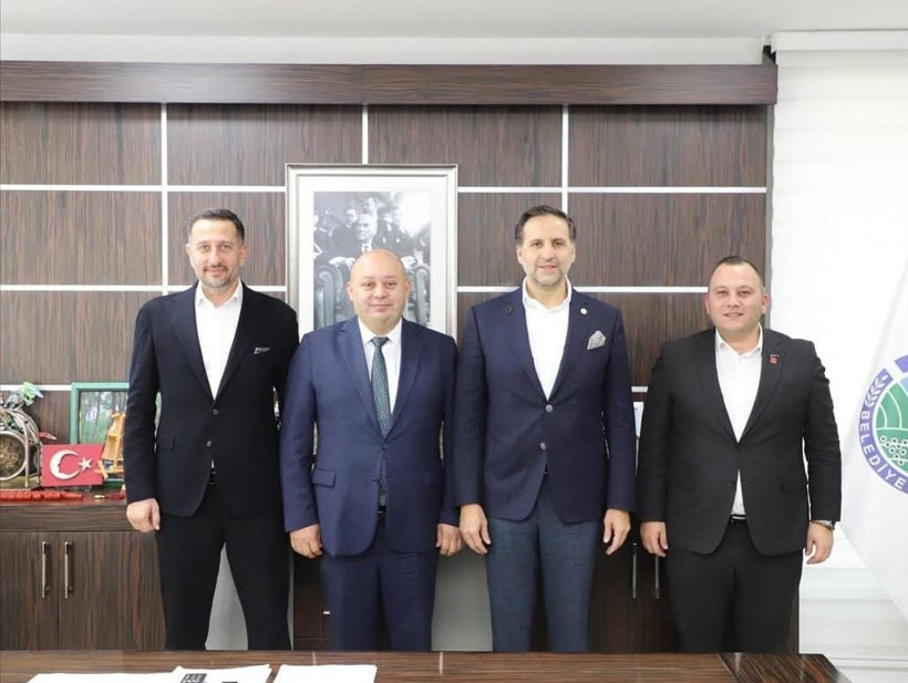 CHP Heyeti Balıkesir'de Yerel Yönetim Turunda