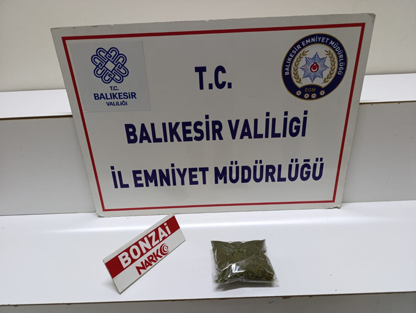 Edremit’te Ne Yakalandı? Şüpheli Hareketler Ekipleri Harekete Geçirdi