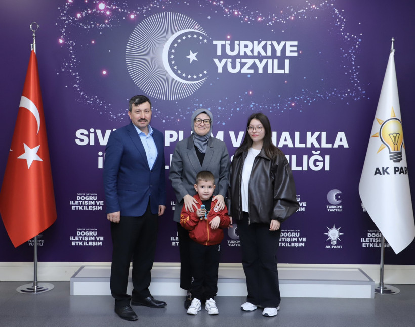 Balıkesirli Esnaflar Genel Merkezde Belgin Uygur’dan Teşekkür