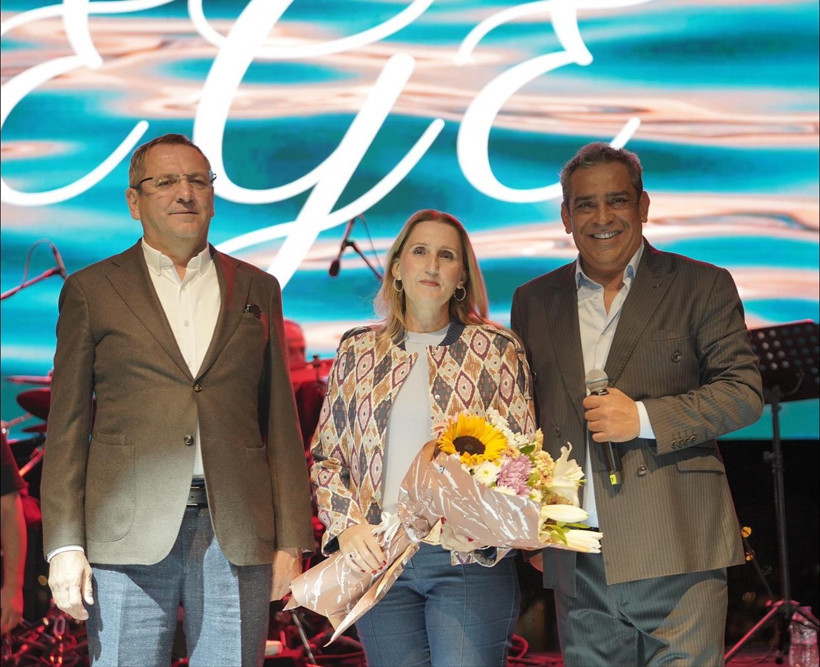 Ayvalık’ta Zeytin Kokulu Günler: Bakın Festivalde Kimler Vardı! - 1. resim