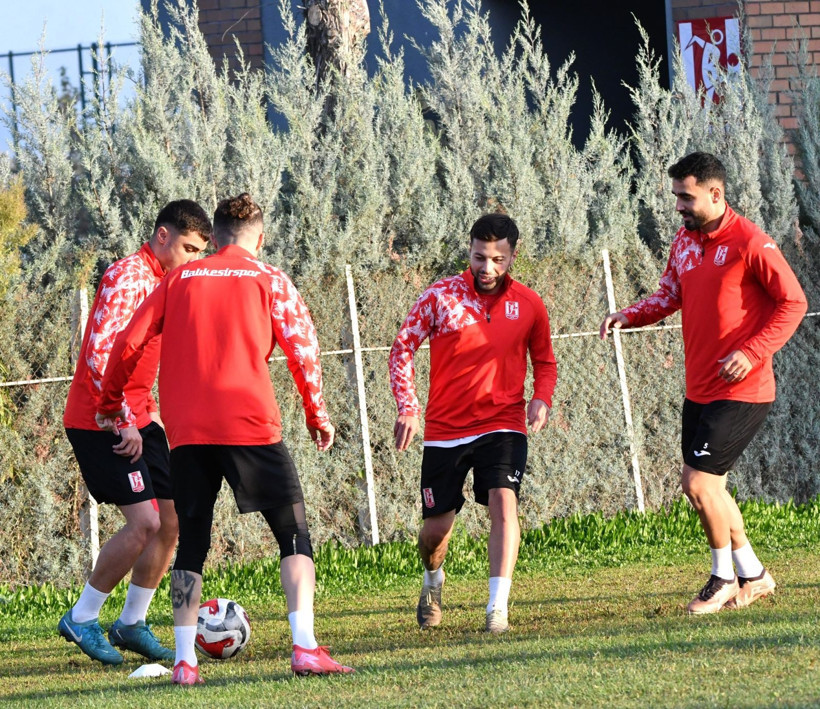 Balıkesirspor, Çoruhlu FK Maçı Hazırlıklarını Sürdürüyor - Resim: 3