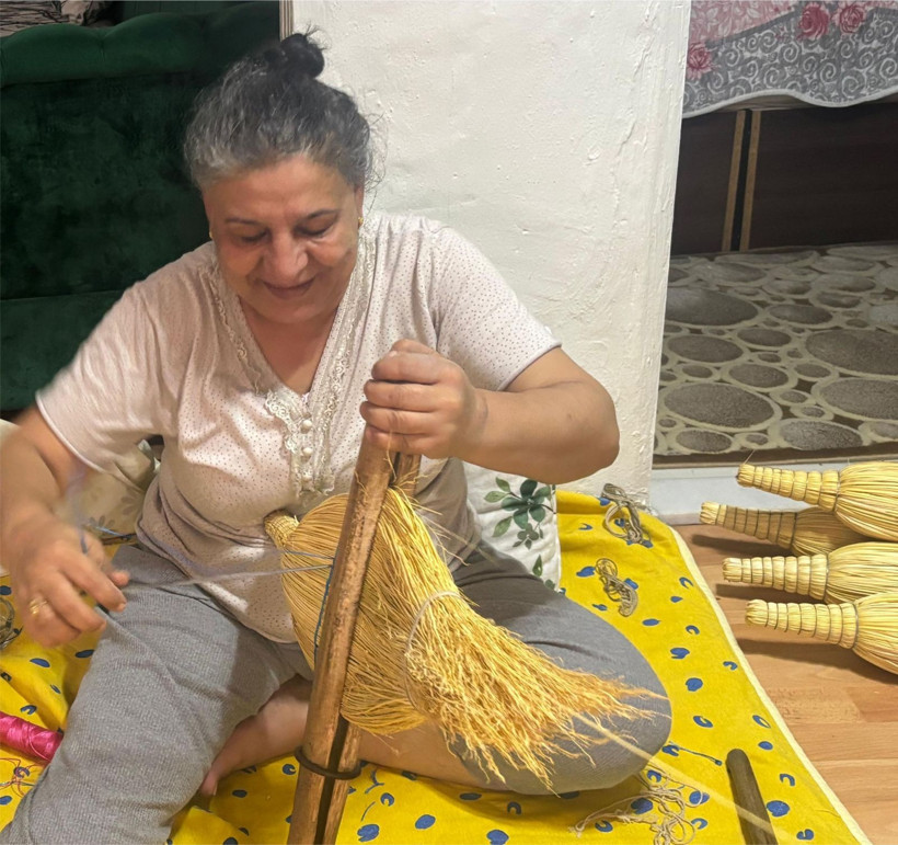Balıkesir’de Süpürgeyi Rüyasında Bile Ören Usta - Resim: 4