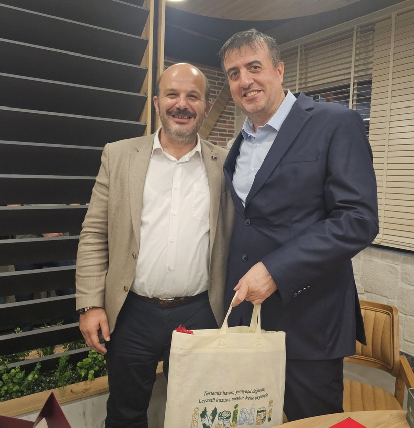  İvrindi’de Hukukçulara Veda Yemeği