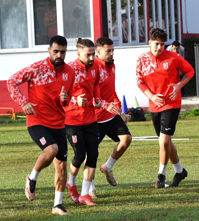 Balıkesirspor, Çoruhlu FK Maçı Hazırlıklarını Sürdürüyor - Resim: 5