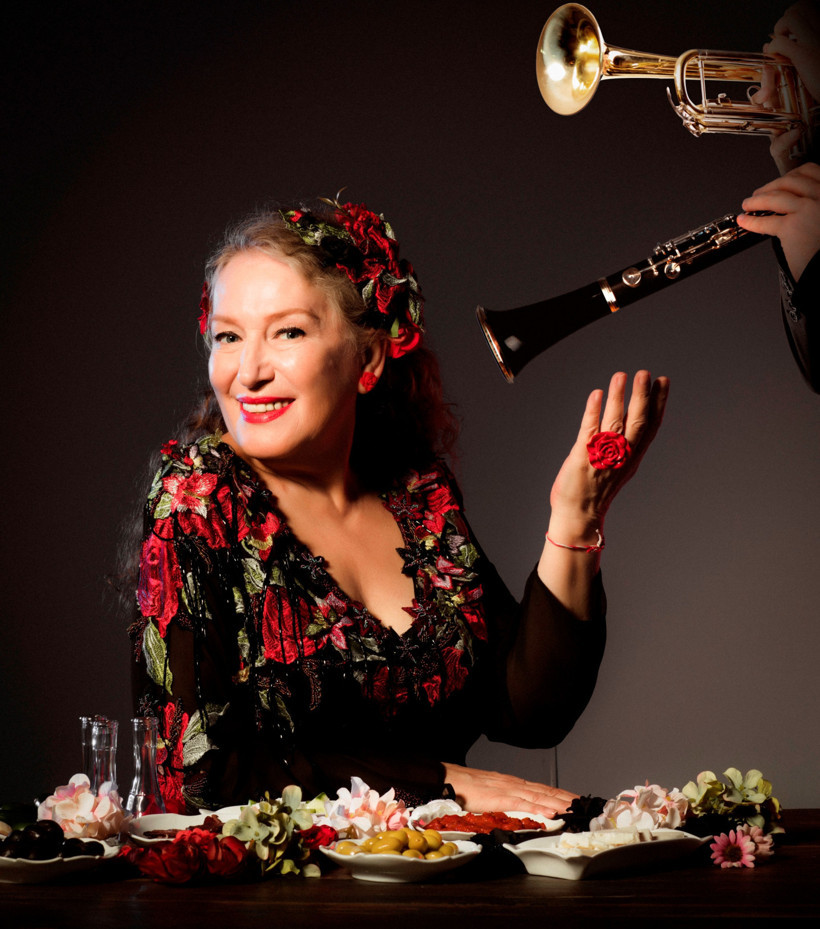 Suzan Kardeş ve Ege Ayvalık’a Geliyor - 1. resim