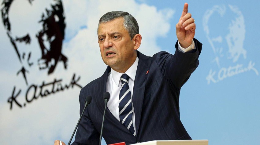 Özgür Özel’den Sert Çıkış: “Bana Bu Milleti Sokağa Davet Ettirme!”