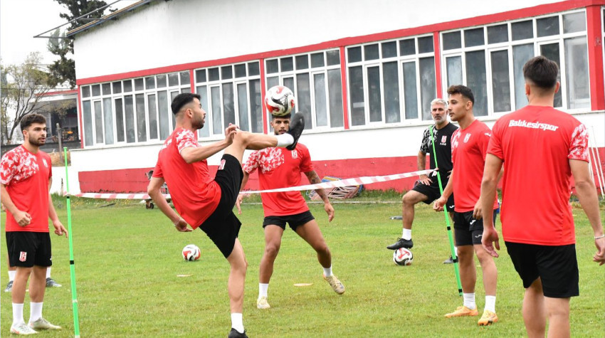 Balıkesirspor Yeni Sezona Nasıl Hazırlanıyor? İşte Görüntüler