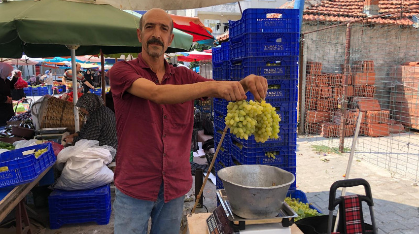 Balıkesirli Pazarcıdan Kredi Kartı Çıkışı: "Bu Zorunluluk Bizi Bitirmez, Güçlendirir!"