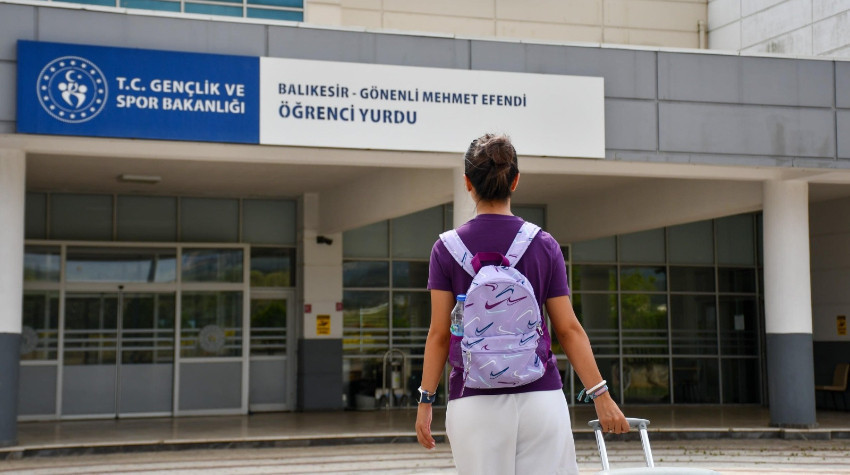 Gençler Ücretsiz Konaklama ile Balıkesir’i Keşfediyor