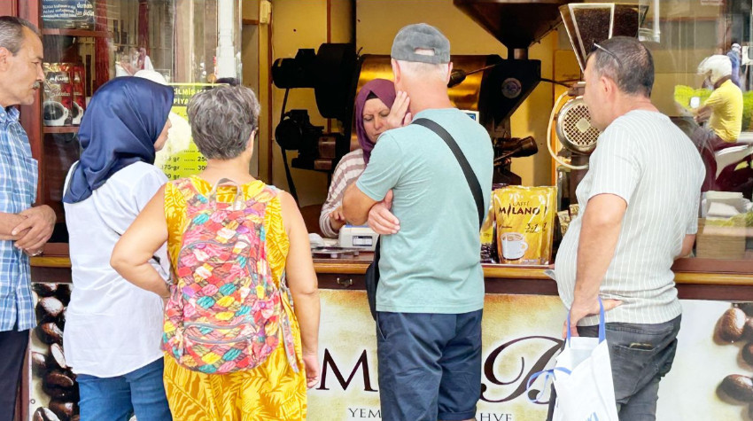 Balıkesir'de Neden Kahve Kuyruğu Oluşuyor? İşte Şaşırtan Gerçek