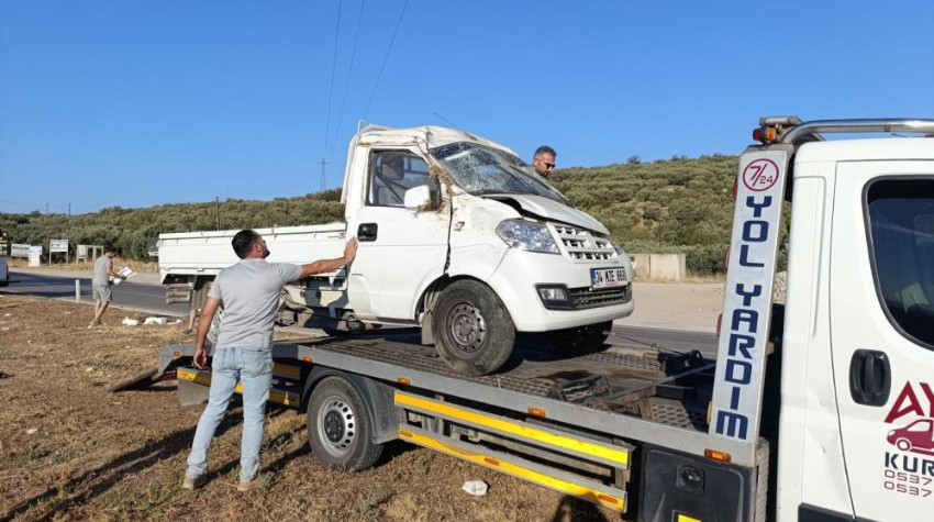 Erdek-Bandırma Yolunda Kaza: Saçılan Eşyalar Şok Etti!
