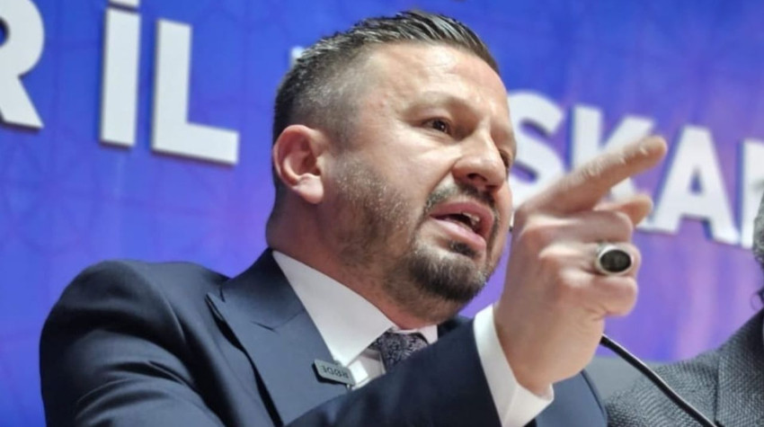Edremit’teki Mitinge Tepki: AK Parti’den CHP’ye Sert Eleştiri
