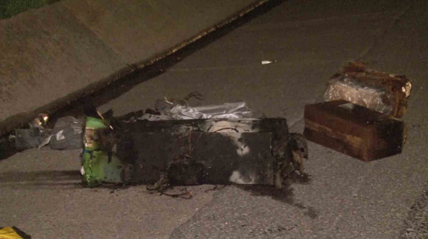 Kuzey Marmara’da Lastik Yangını Aracı Sardı