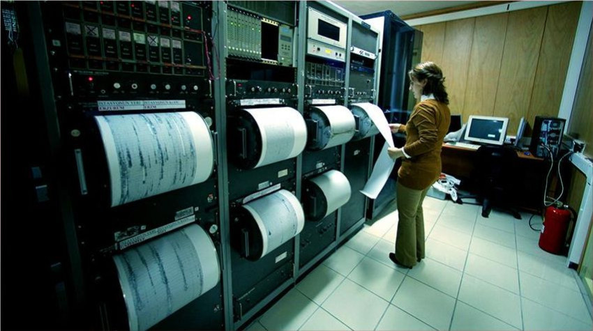 Balıkesir’de Depremde 37 Saniyelik Fırsat