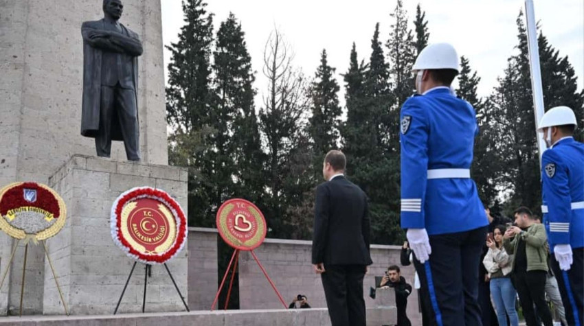 Balıkesir, 10 Kasım’da Ata’sını Andı