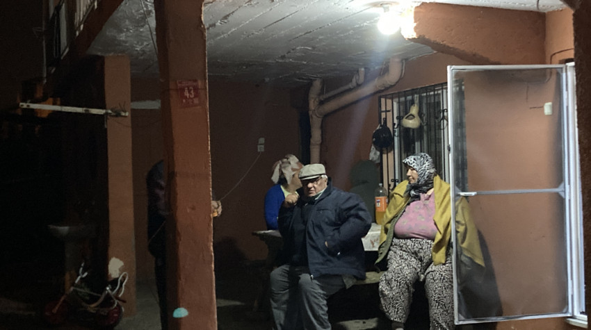 Balıkesir’in Sındırgı ilçesinde sabah saat 06.16’da 4,7 büyüklüğünde deprem meydana geldi.