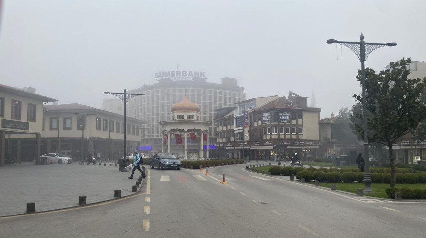 Balıkesir’de Sis Etkisini Artırdı