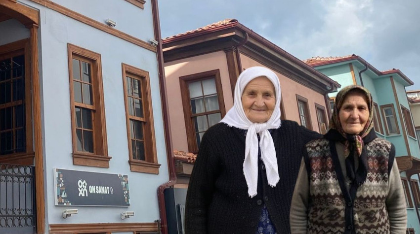 Dumlupınar’da Sadece Evler Değil, Hatıralar da Ayakta