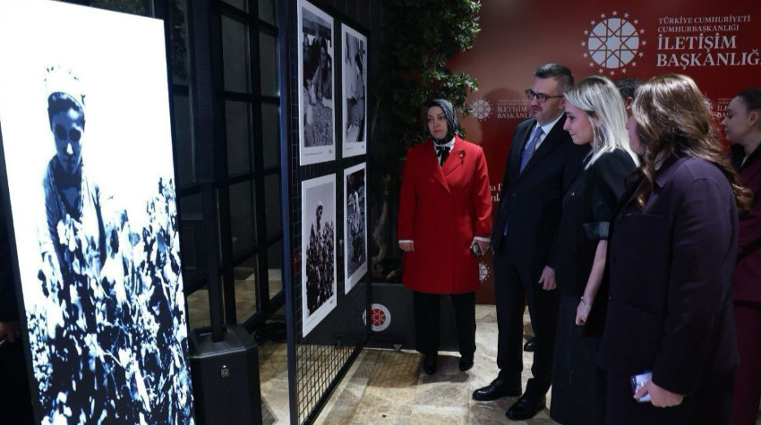 41 Fotoğraflık Sergi Açıldı! Duran’dan 8 Mart Mesajı