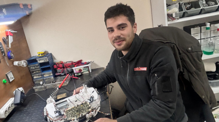 Usta Uyardı: "Elektrikli Aletleri Dinlendirin"