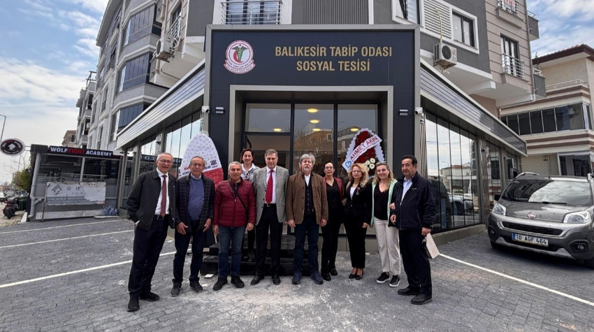 Balıkesir’de Hekimlere Hizmet Ödülü