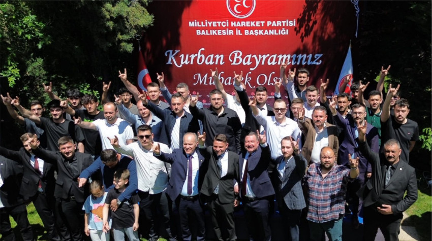 MHP Balıkesir’de Bayramlaşma Coşkusu