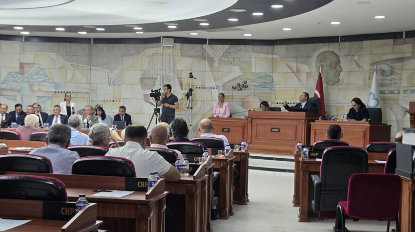 Başkan Akın “Su’da Zam Değil İndirim” Dedi
