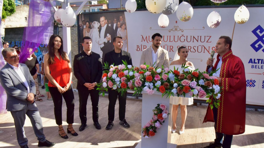 Altıeylül’de Açık Hava Nikah Salonu Açıldı
